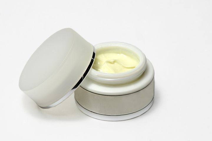 Youthful skincare products - Pic of skincare creme